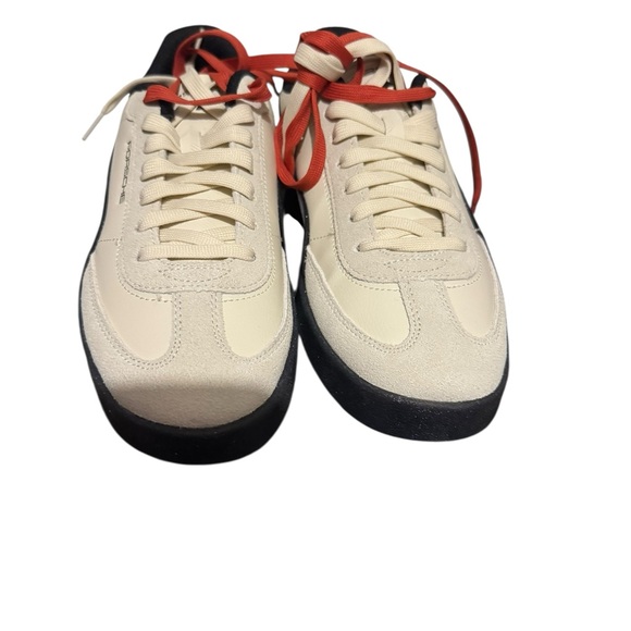 Puma Porsche Men's Beige and Black Sneakers - Picture 8 of 8
